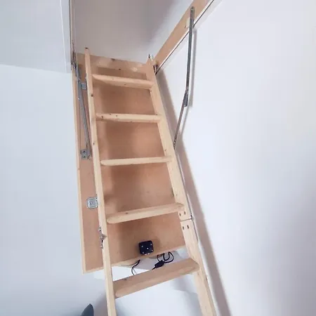 R9 Ideal Deplacement Pro Apartment *