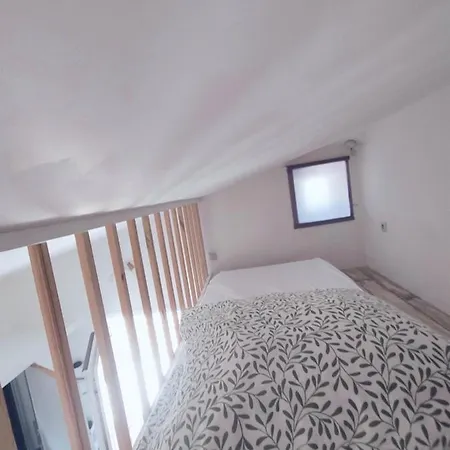 R9 Ideal Deplacement Pro Apartment