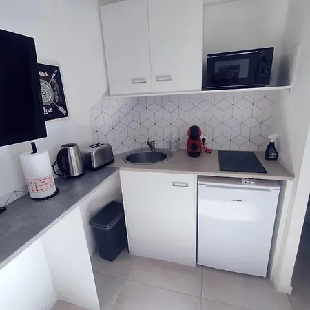 R9 Ideal Deplacement Pro Apartment